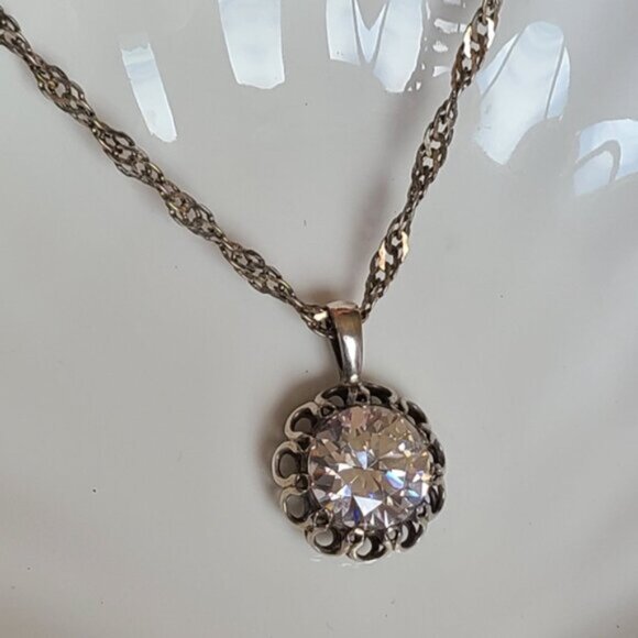 Vintage Antique 925 Sterling Silver Chunky Crystal Circle Pendant - Picture 4 of 16